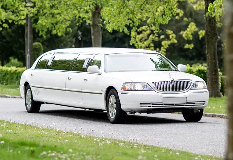 Book stylish stretch limos perfect for weddings, proms, events, or nights out. Book stylish stretch limos perfect for weddings, proms, events, or nights out.