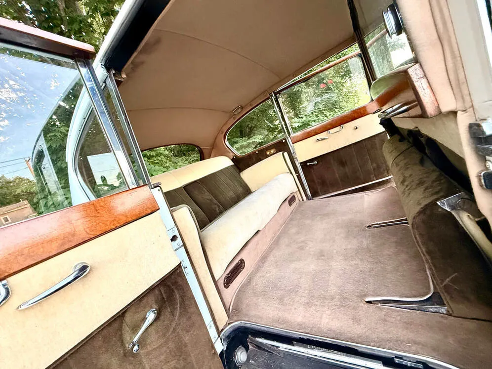Passenger cabin: 1962 Rolls-Royce Austin Princess Stretch Limousine; view 6 Passenger cabin: 1962 Rolls-Royce Austin Princess Stretch Limousine; view 6