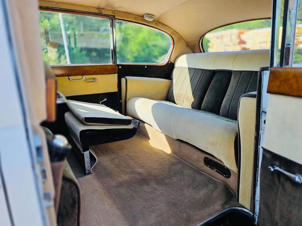 Passenger cabin: 1962 Rolls-Royce Austin Princess Stretch Limousine; view 7 Passenger cabin: 1962 Rolls-Royce Austin Princess Stretch Limousine; view 7