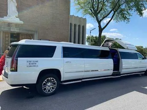 White Cadillac Escalade Limo exterior, photo 2 for limo rental White Cadillac Escalade Limo exterior, photo 2 for limo rental